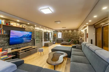 Ratka Sofijanića | 4zida.rs