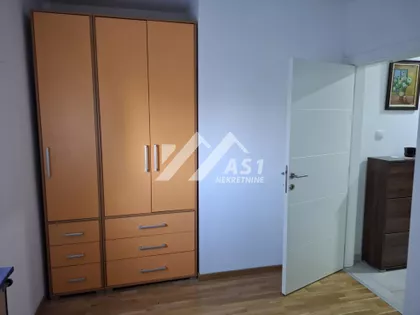 Zlatarićeva | 4zida.rs