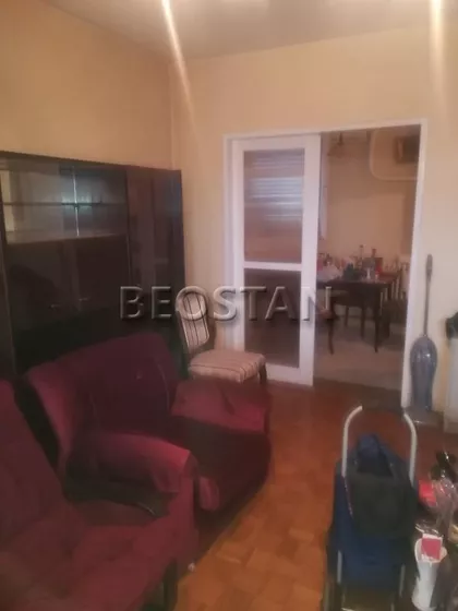 Karađorđev Trg | 4zida.rs