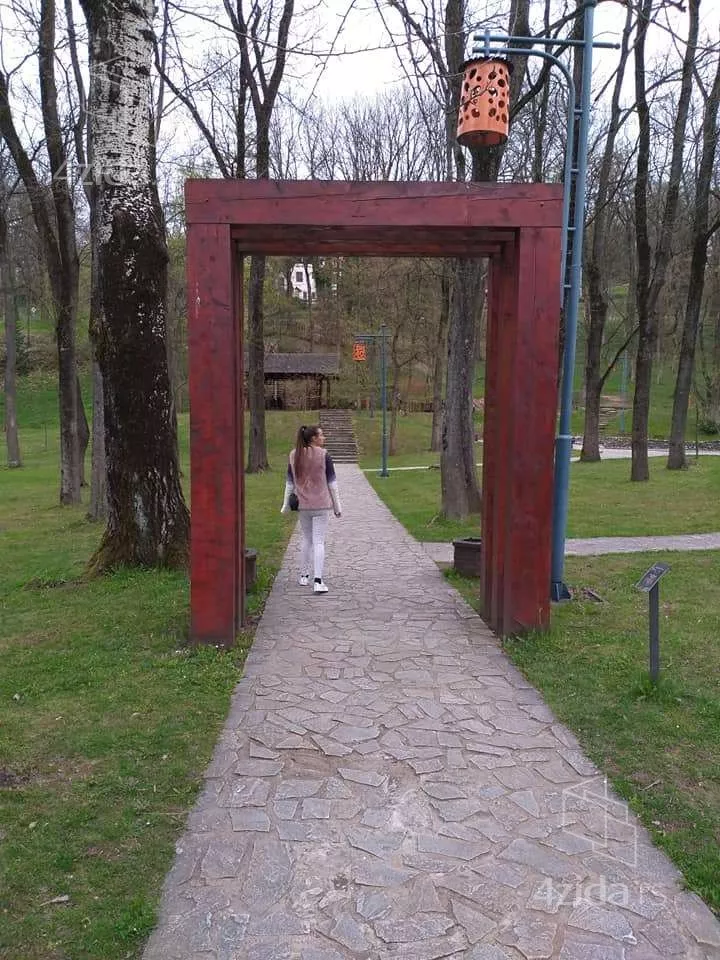 Garsonjera | 4zida