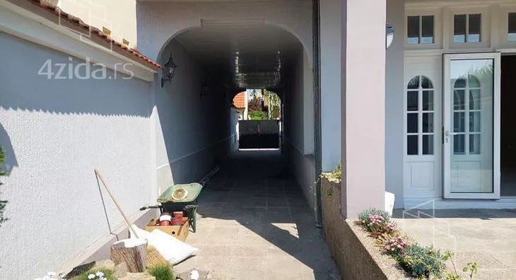 Kuća | 4zida