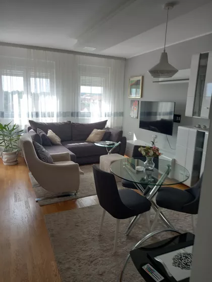 Hilandarska | 4zida.rs