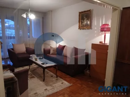 Dobrivoje Petković | 4zida.rs