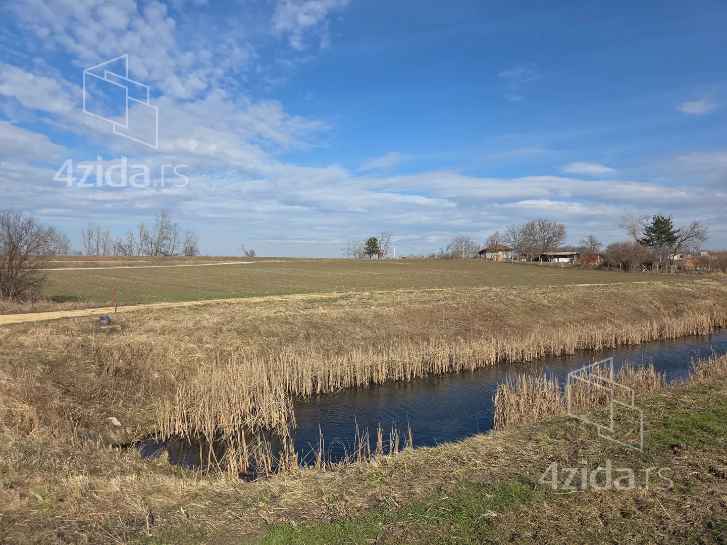 Poljoprivredno zemljište | 4zida