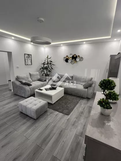 Bulevar oslobođenja | 4zida.rs