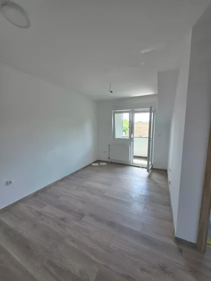 Južni Telep | 4zida.rs