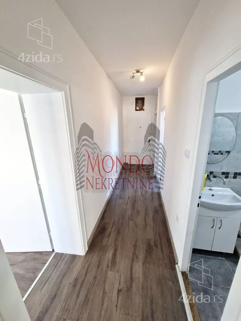 Kancelarija | 4zida