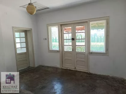 Zvečka | 4zida.rs