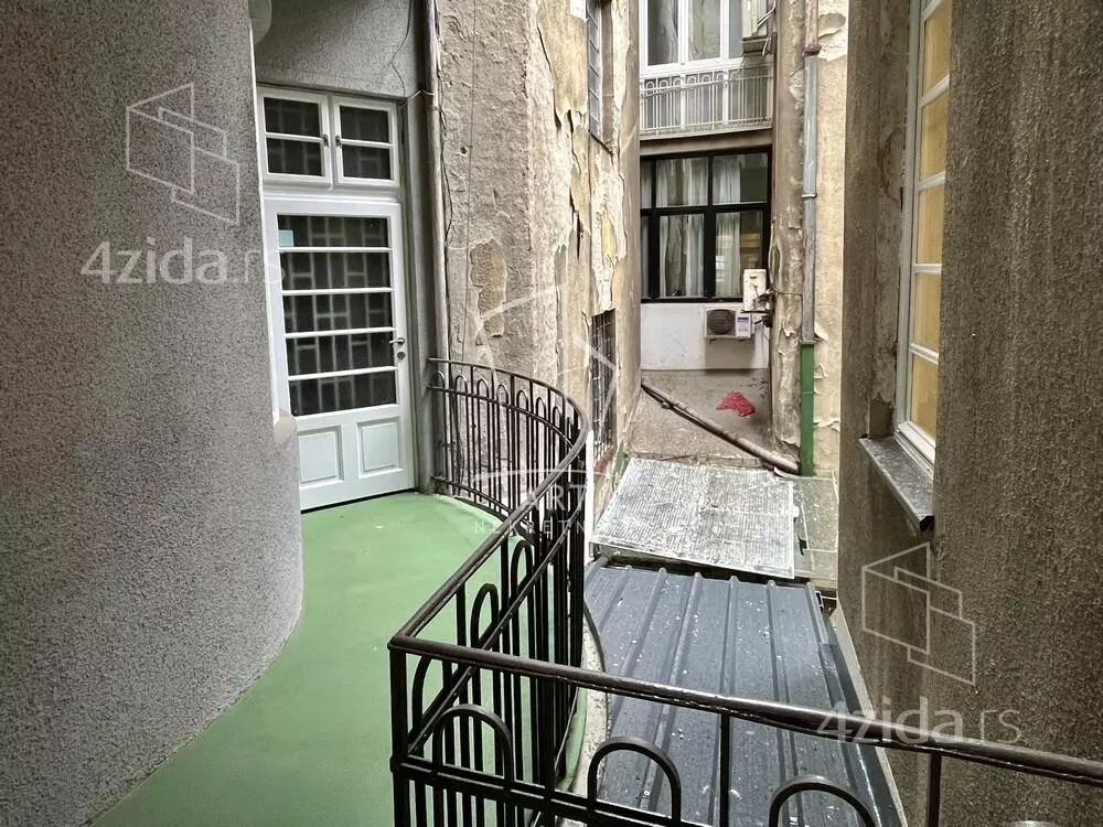 Kancelarija | 4zida