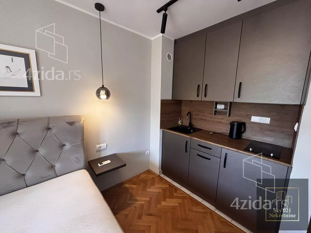 Garsonjera | 4zida