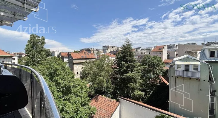 Šestosoban stan | 4zida
