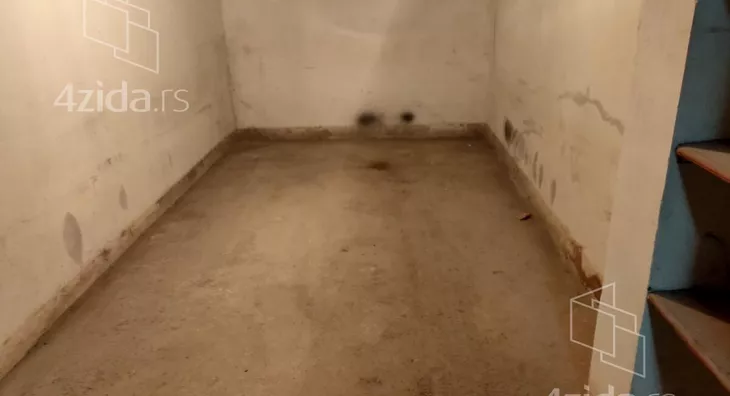 Garaža | 4zida