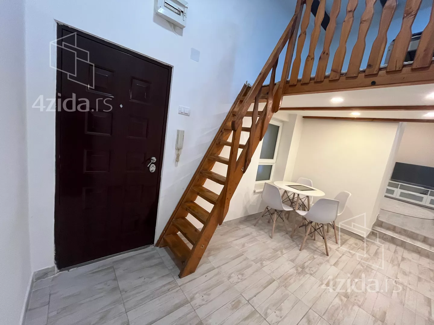 Jednosoban stan | 4zida