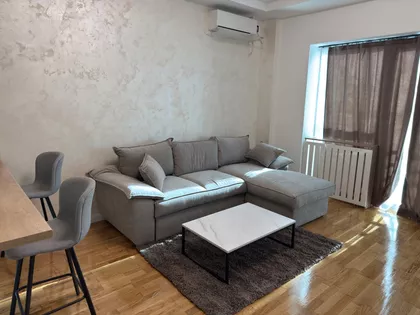 Bulevar Oslobođenja | 4zida.rs