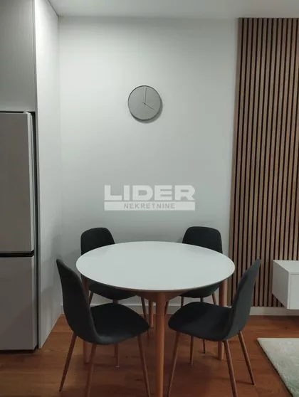 Ledinačka | 4zida.rs