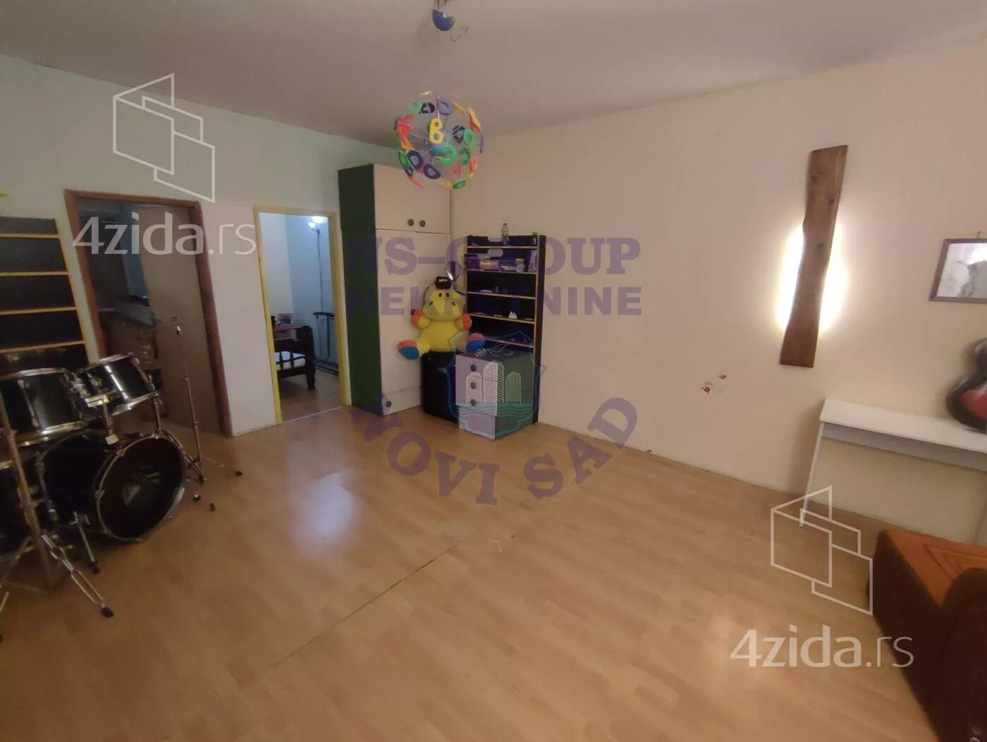 Dvoiposoban stan | 4zida