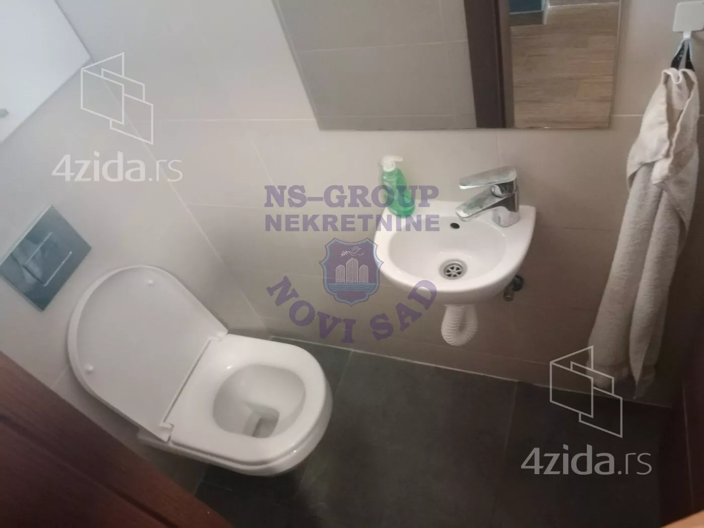 Troiposoban stan | 4zida