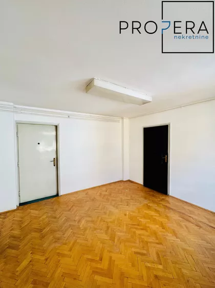 Trg Kralja Milana | 4zida.rs