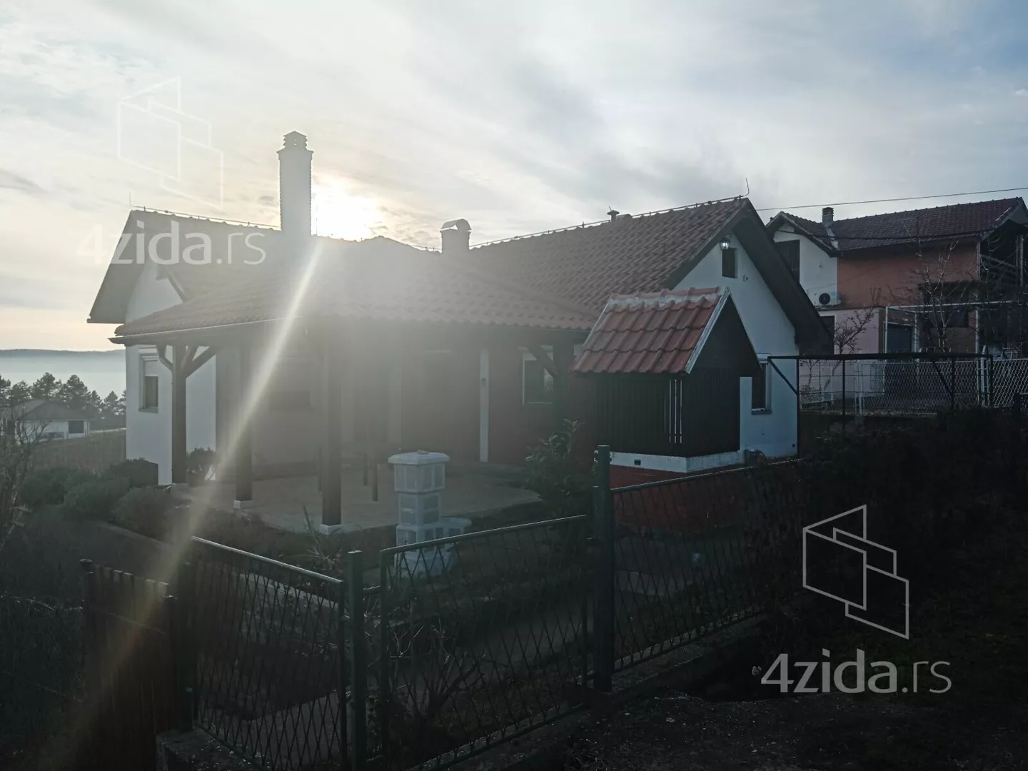 2-etažna kuća | 4zida