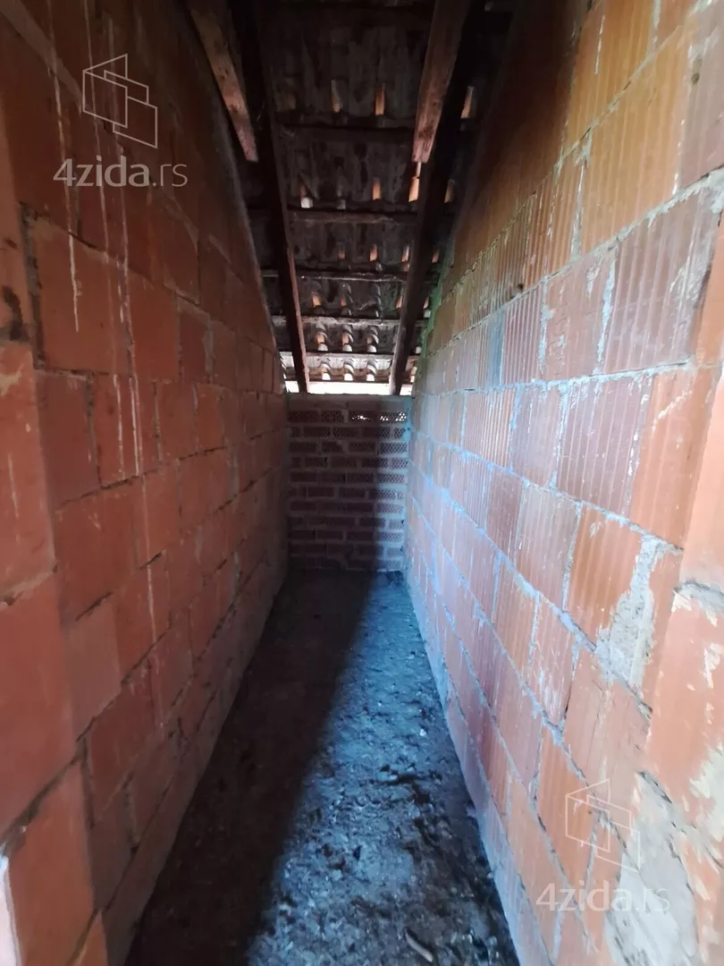 3-etažna kuća | 4zida