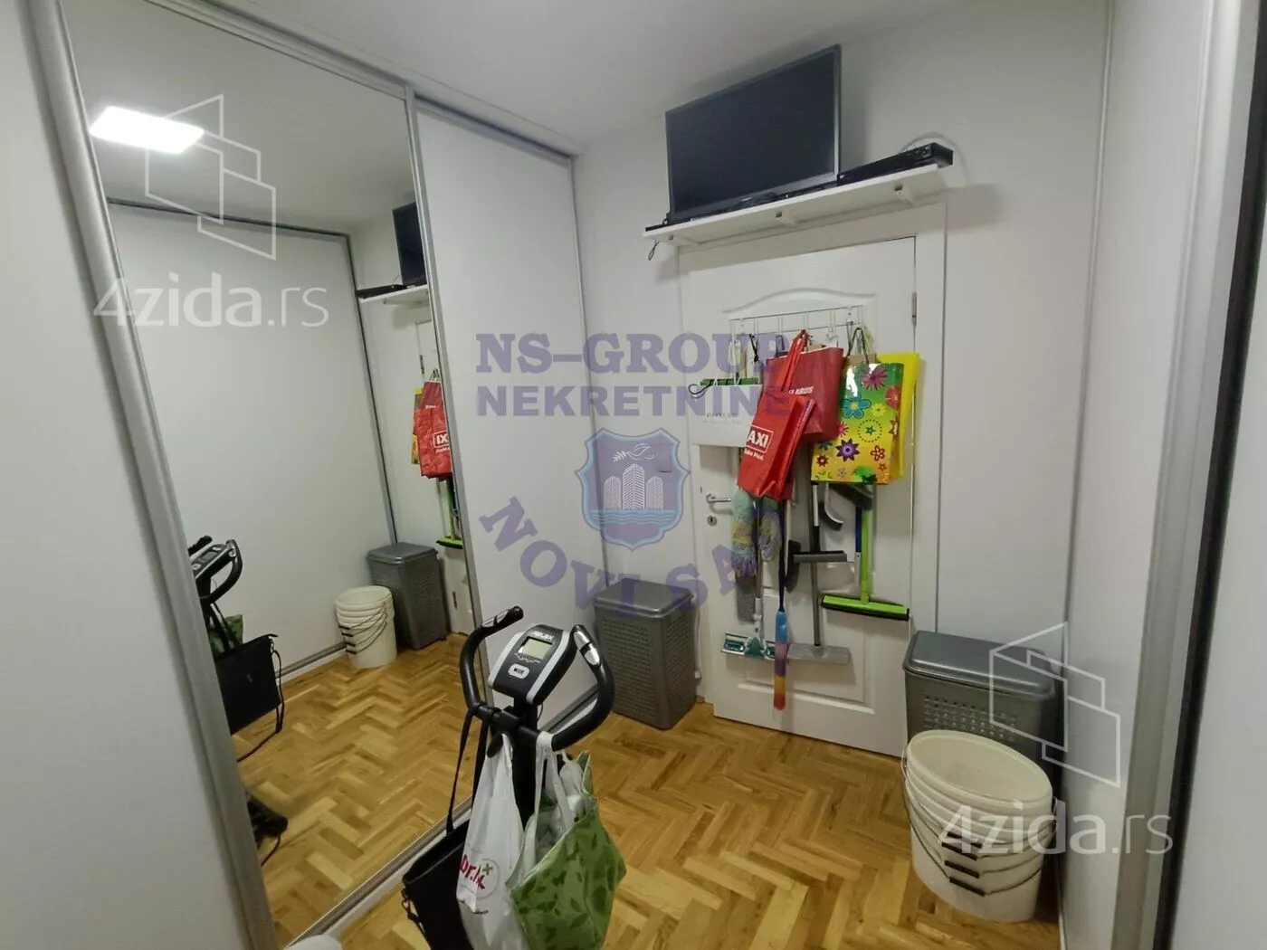 Troiposoban stan | 4zida