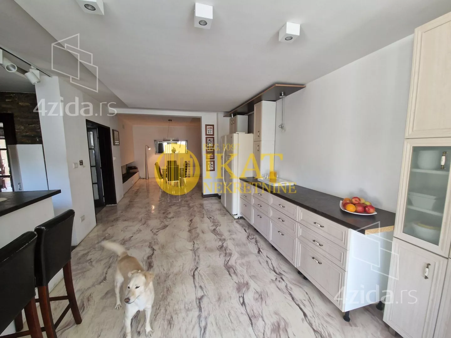 4-etažna kuća | 4zida