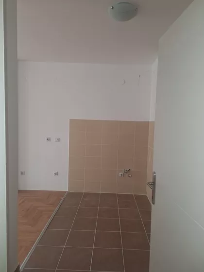 Branka Krsmanovića 12 | 4zida.rs