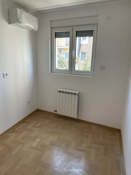 Kluz | 4zida.rs