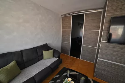 Božidarčeva 8A | 4zida.rs