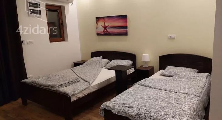 Turistički objekat | 4zida