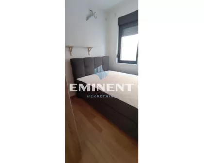 Rade Končara | 4zida.rs