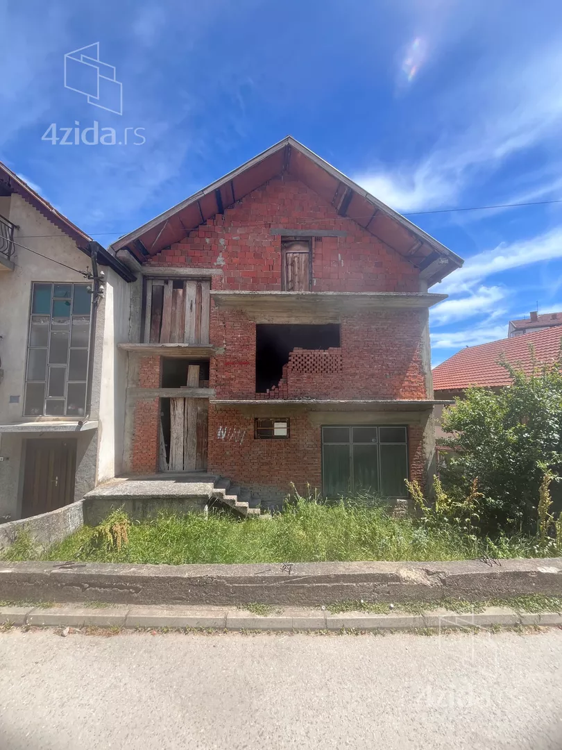 3-etažna kuća | 4zida