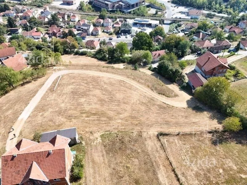 Plac | 4zida