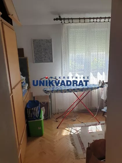 Šumadijski trg | 4zida.rs