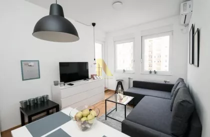 Rotkvarija | 4zida.rs