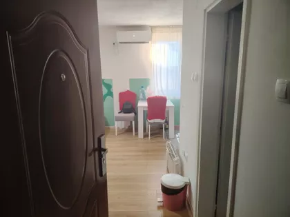 Radoja Domanovića 57 | 4zida.rs