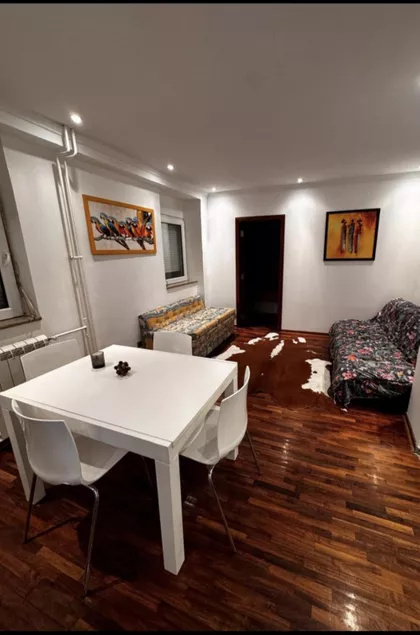 Strahinjića Bana | 4zida.rs