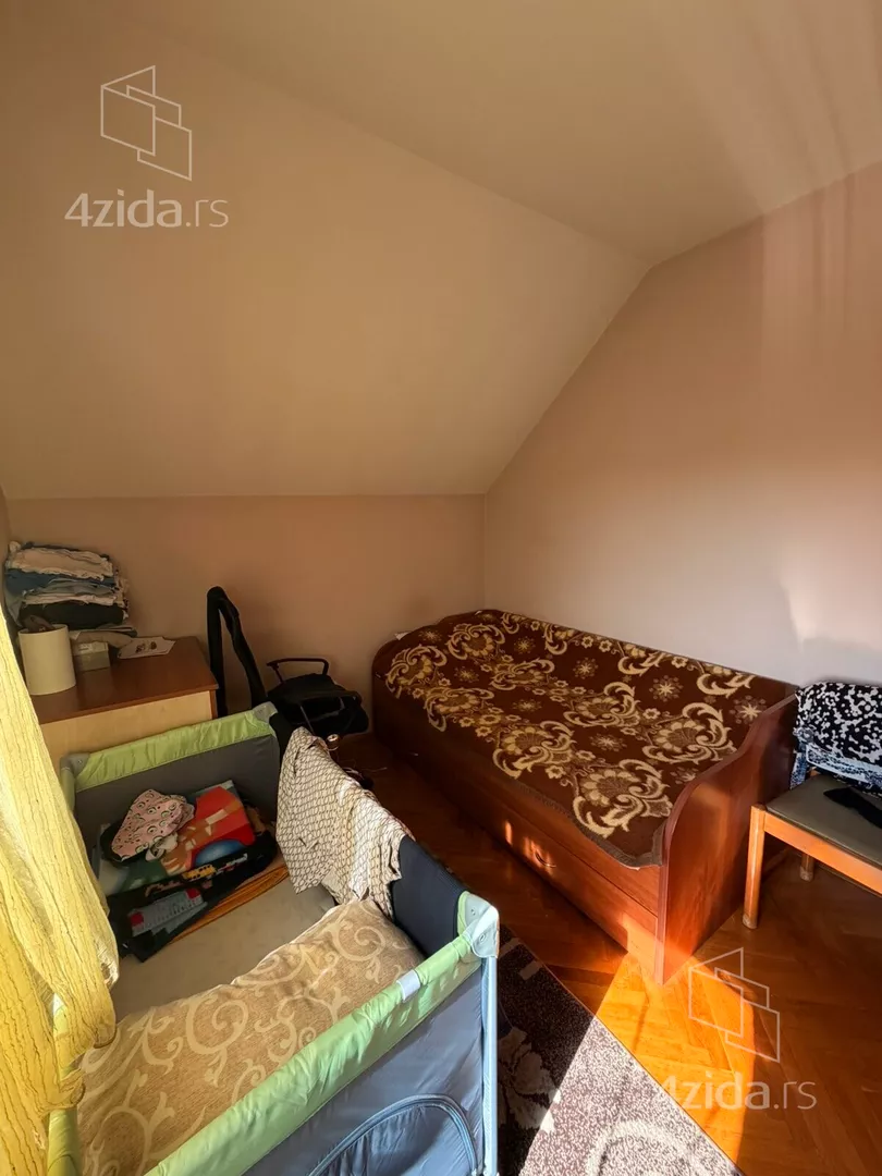 3-etažna kuća | 4zida