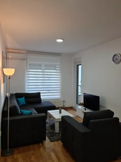 Adamovićevo Naselje | 4zida.rs