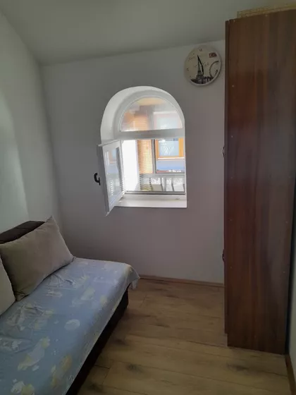 Lađarska | 4zida.rs