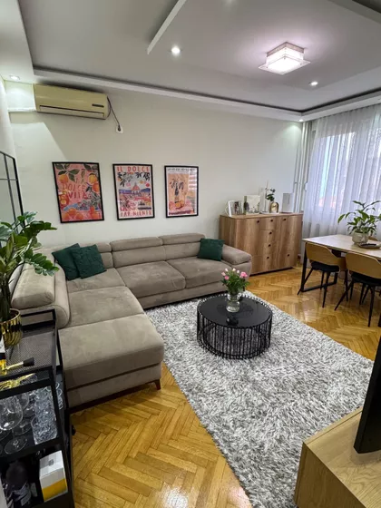 Učiteljsko Naselje | 4zida.rs