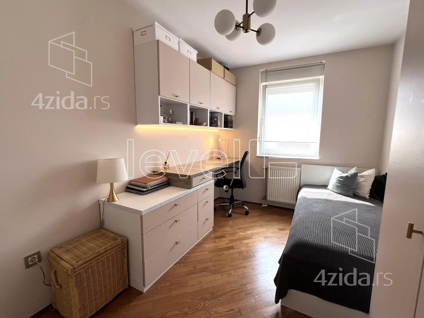 Četvorosoban stan | 4zida