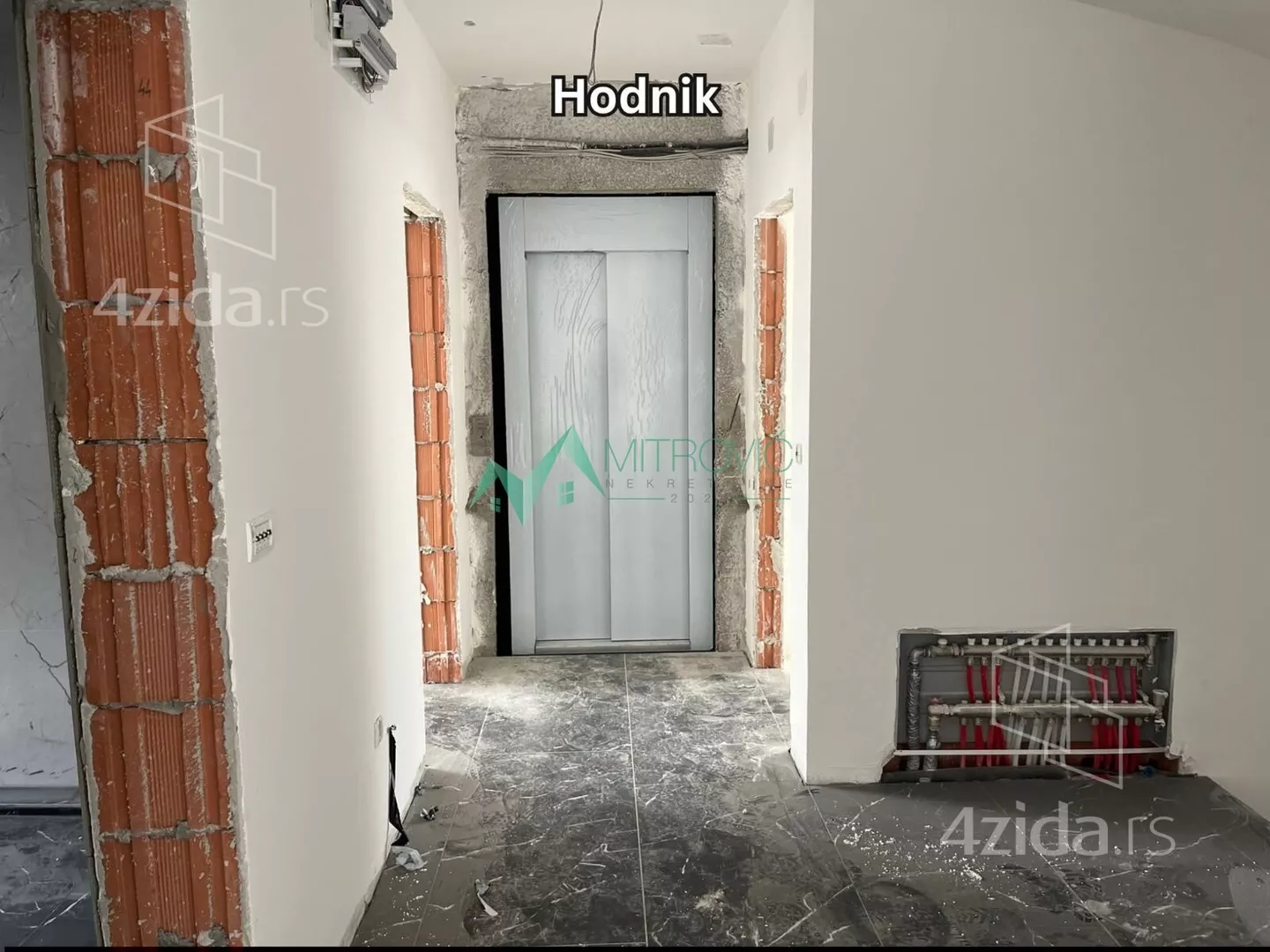 Četvoroiposoban stan | 4zida