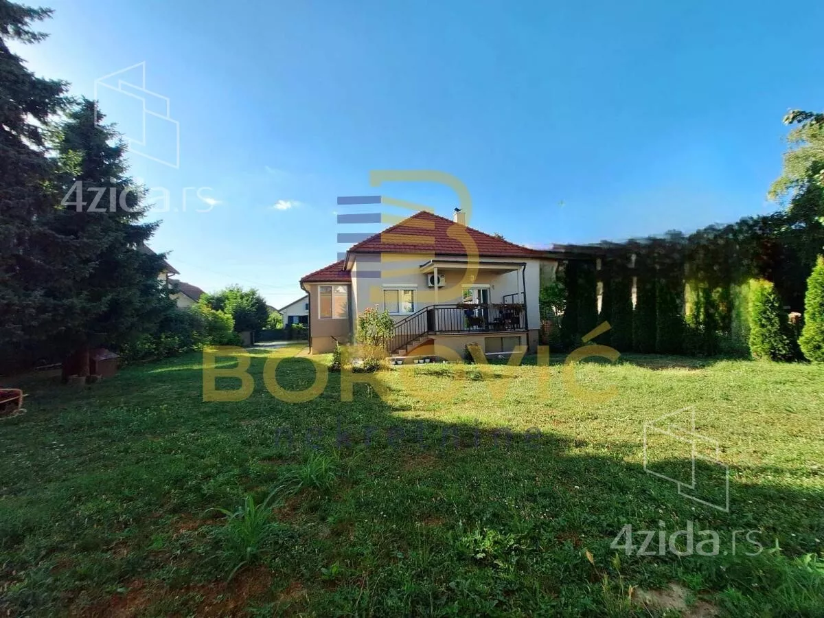 Kuća | 4zida
