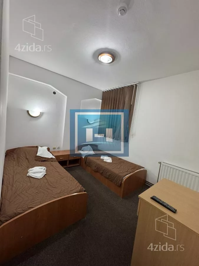 Ugostiteljski objekat | 4zida