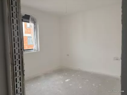 Nine Kirsanove | 4zida.rs