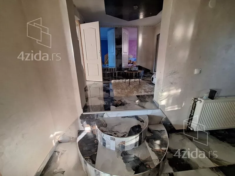 3-etažna kuća | 4zida