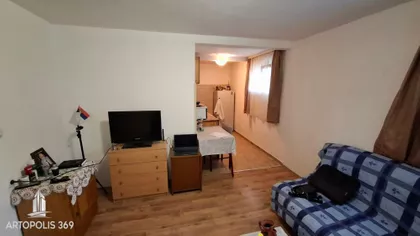 Vere Dimitrijević | 4zida.rs