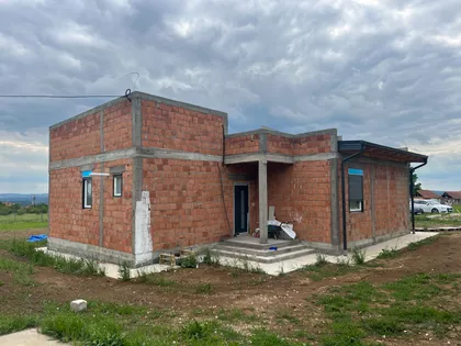 Milenka Zablaćanskog 10 | 4zida.rs