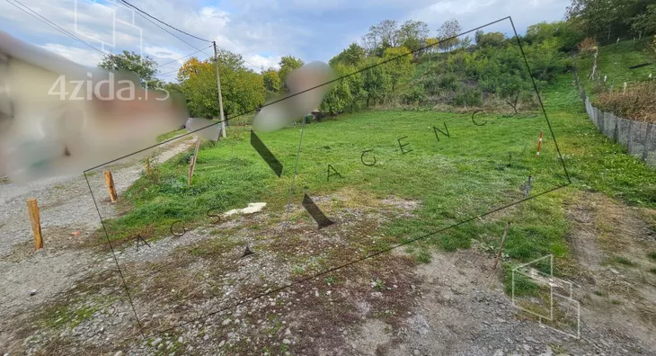 Građevinsko zemljište | 4zida